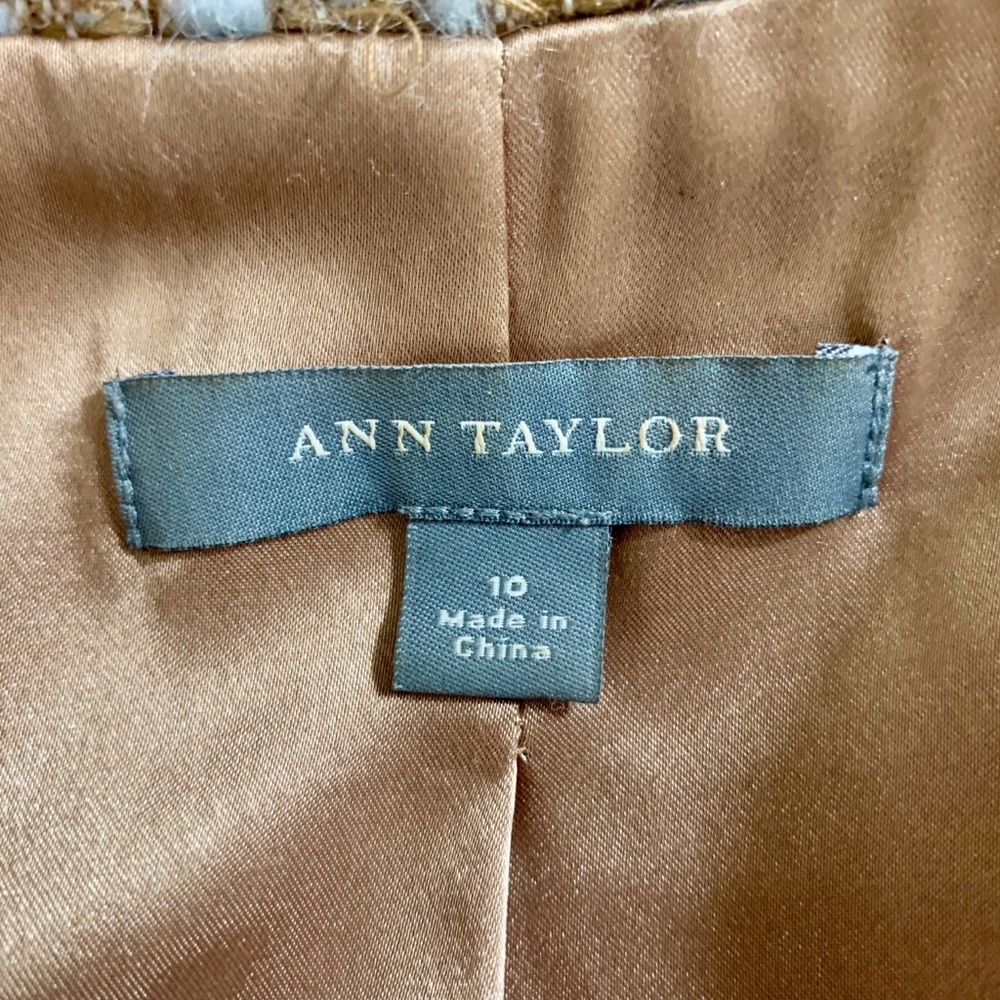 ANN TAYLOR Tweed Wool Button Front Blazer - Picture 5 of 5